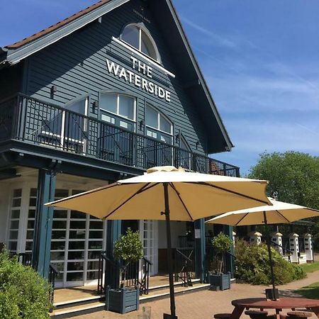 Waterside By Greene King Inns Warrington Zewnętrze zdjęcie